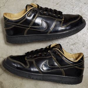 Nike Dunk Low ‘Black/Metallic Gold’